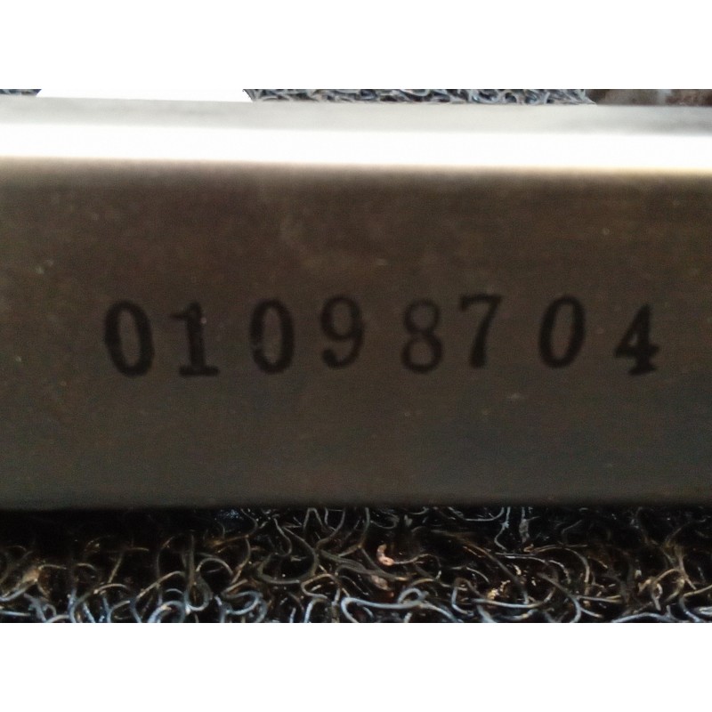 Recambio de rampa inyectora para hyundai i30 (gd) style referencia OEM IAM 01098704 - Blanco 2