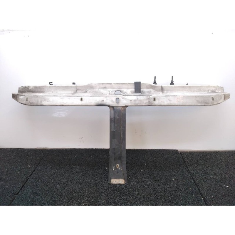 Recambio de panel frontal para nissan interstar (x70) caja cerrada, l 1h1, batalla corta 3,3t referencia OEM IAM   