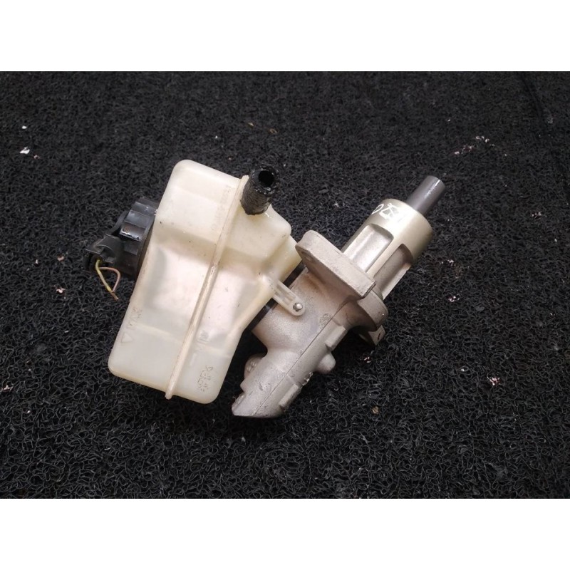 Recambio de bomba freno para bmw serie 1 berlina (e81/e87) 116i referencia OEM IAM 152W5D - Gris 2
