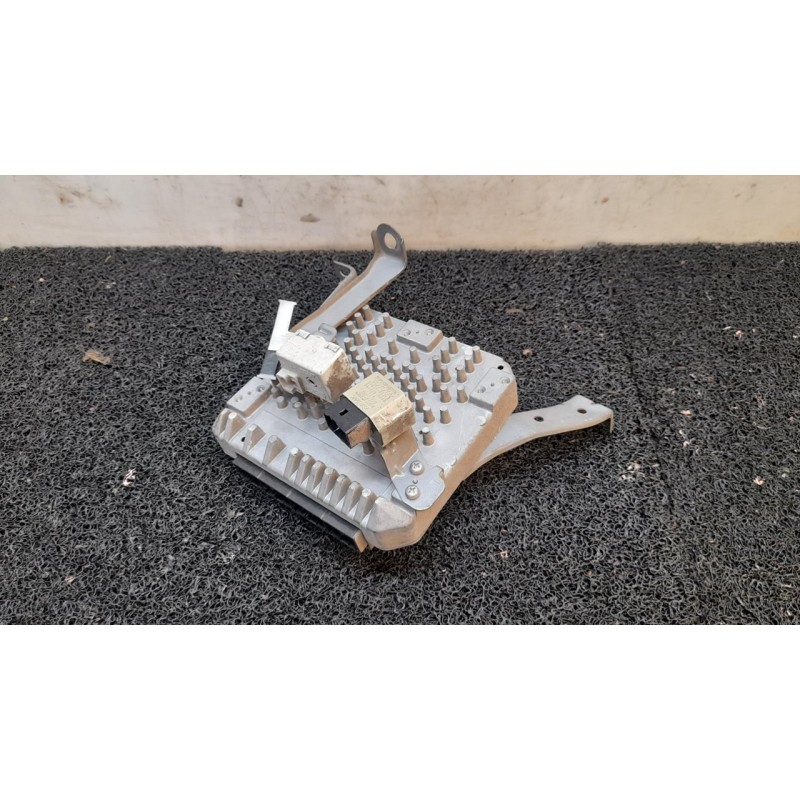 Recambio de centralita check control para toyota prius (nhw20) sol referencia OEM IAM 8954047130 19001900 02100210 - Blanco 2