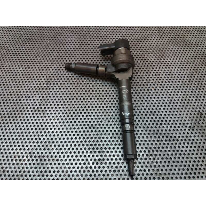 Recambio de inyector para opel astra g berlina club referencia OEM IAM 0445110118  