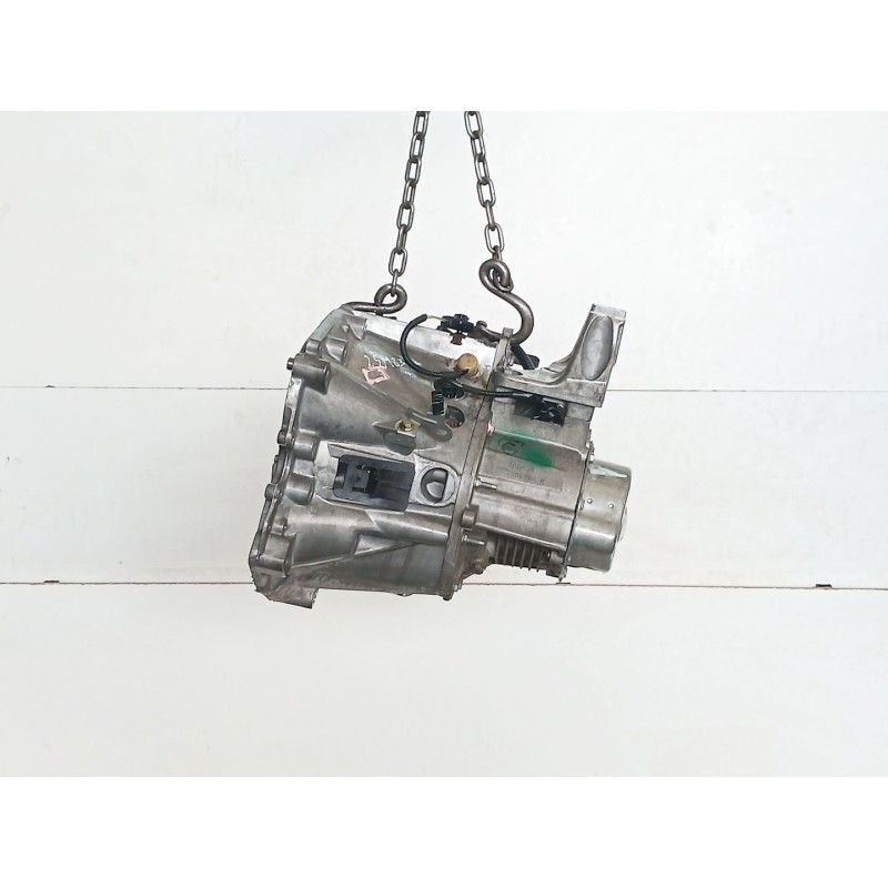 Recambio de caja cambios para peugeot 407 st confort pack referencia OEM IAM 20DM59  