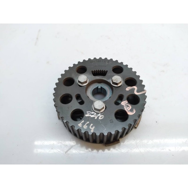 Recambio de polea arbol levas para audi a4 ber. (b8) e referencia OEM IAM 038109111E  