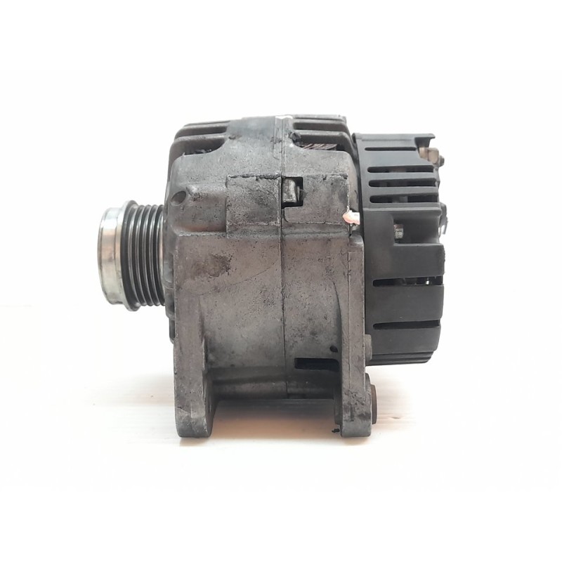 Recambio de alternador para audi a4 berlina (b5) 1.9 tdi referencia OEM IAM SG12B049  