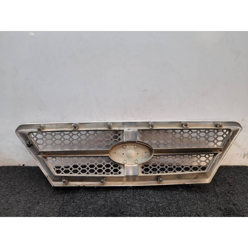 Recambio de rejilla delantera para kia sorento 2.5 crdi ex referencia OEM IAM - Gris 2