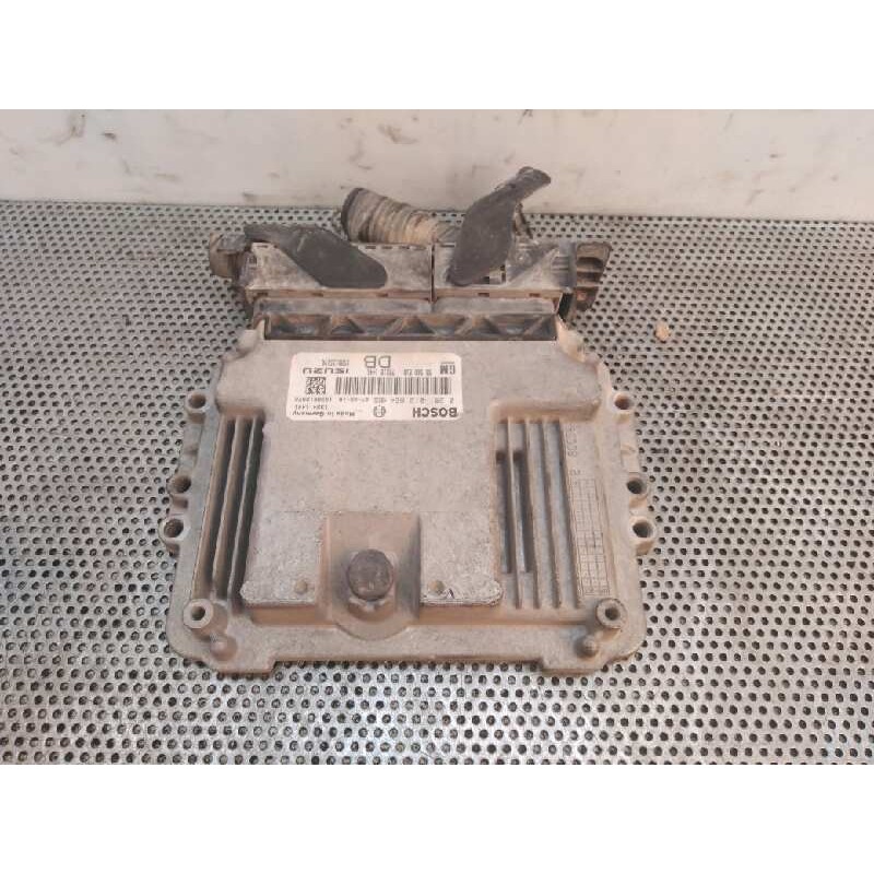 Recambio de centralita motor uce para opel astra gtc cosmo referencia OEM IAM 0281012694 55560810 - Negro 2