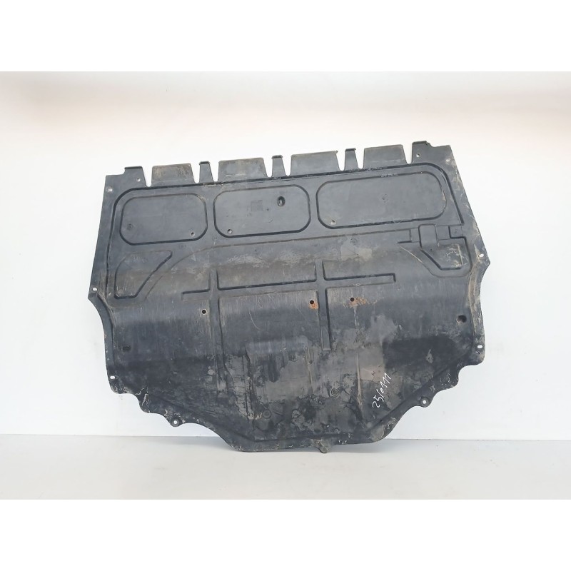 Recambio de cubrecarter para audi a1 (8xk) adrenalin referencia OEM IAM 6R0825235E  