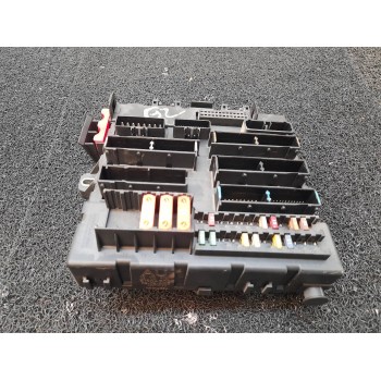 CAJA RELES / FUSIBLES 13112914 460023260 