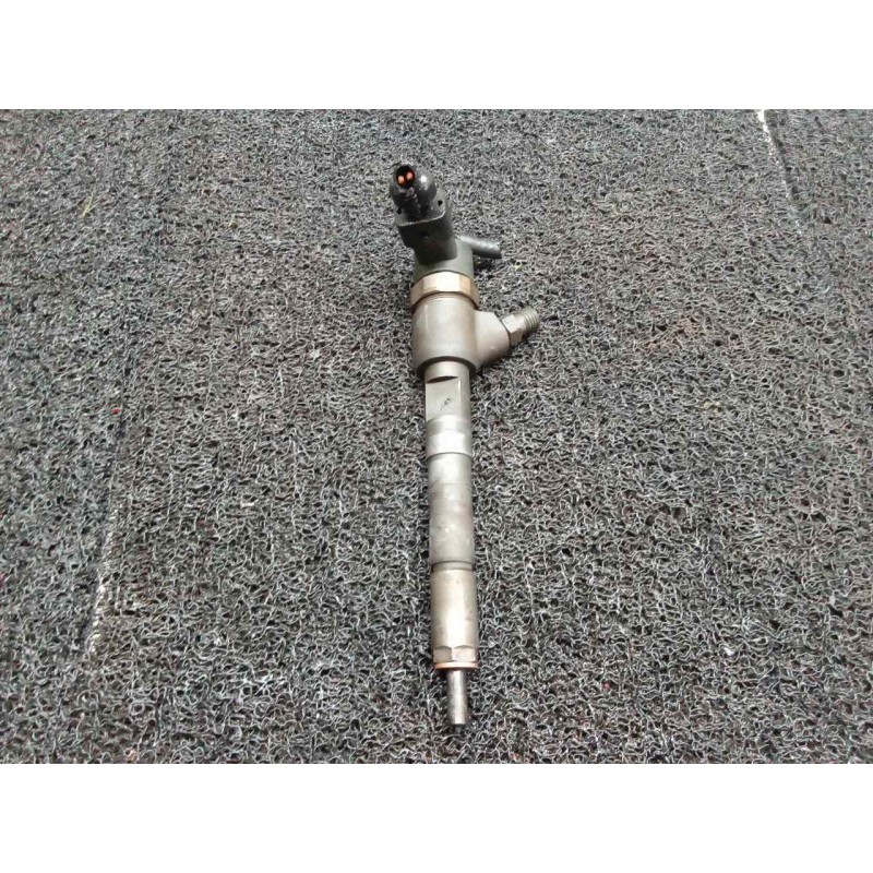 Recambio de inyector para fiat panda (169) 1.3 16v jtd dynamic referencia OEM IAM 0445110083  BOSCH