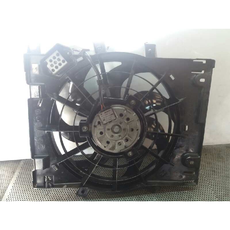 Recambio de electroventilador radiador aire acondicionado para opel astra gtc cosmo referencia OEM IAM 0130303302 13147279 BOSCH - Negro 2