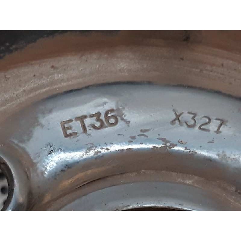 Recambio de llanta para renault clio ii fase i (b/cbo) 1.2 referencia OEM IAM ET36 500X13 - Blanco 2