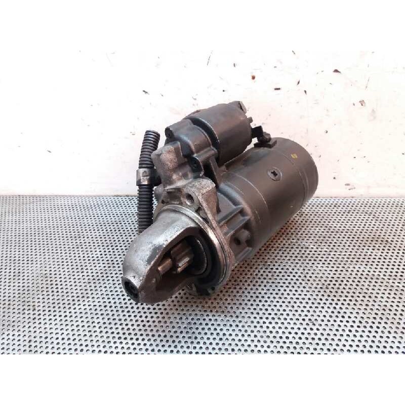Recambio de motor arranque para mercedes-benz clase c (w202) berlina 200 diesel (202.120) referencia OEM IAM 0001218162  