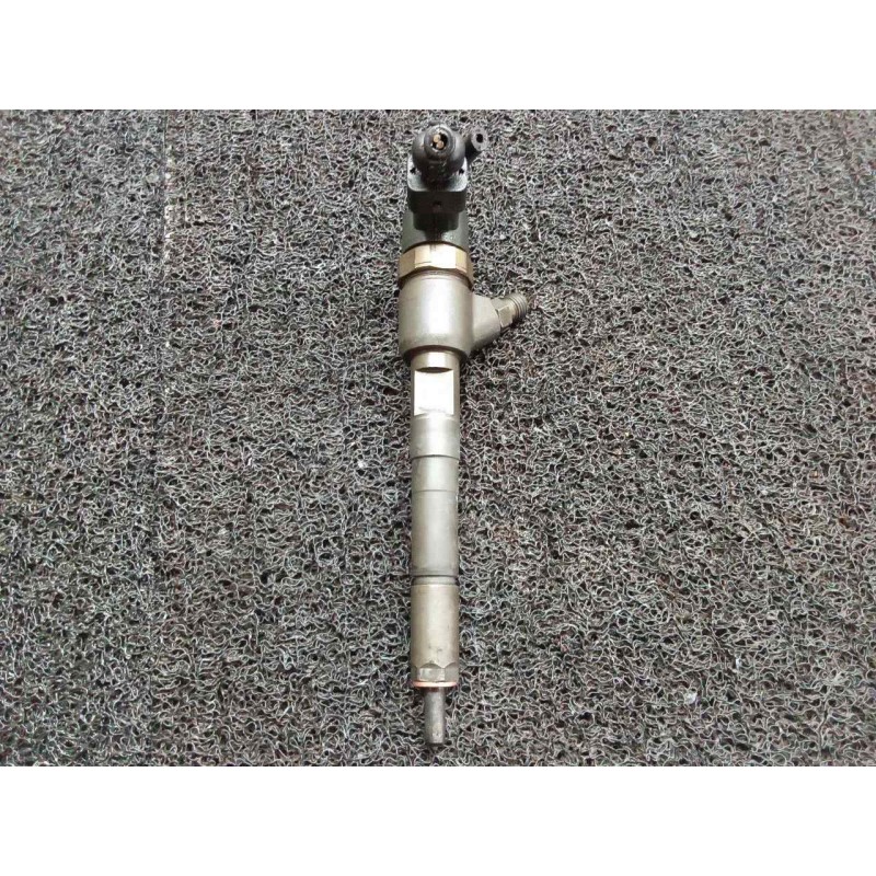 Recambio de inyector para fiat panda (169) 1.3 16v jtd dynamic referencia OEM IAM 0445110083  BOSCH