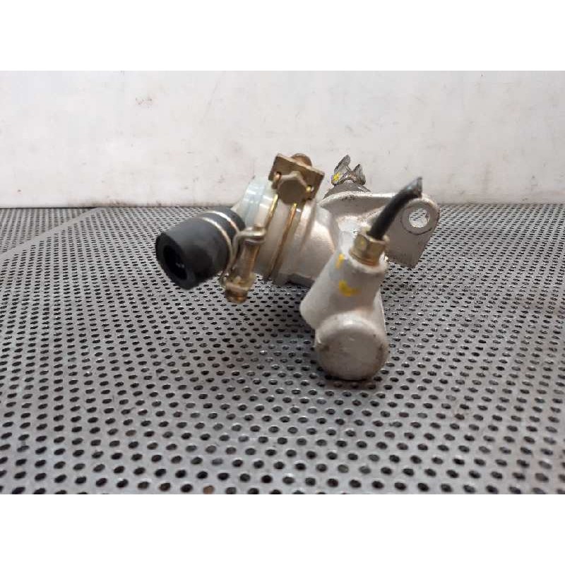 Recambio de bomba embrague para nissan cabstar e 3.0d referencia OEM IAM - Blanco 4