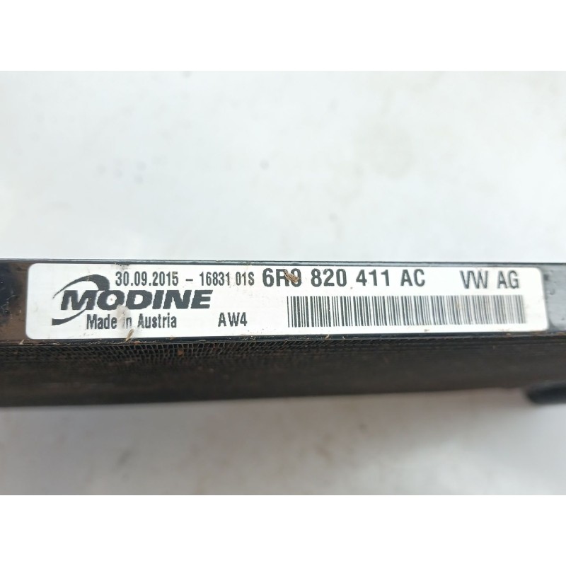 Recambio de condensador / radiador aire acondicionado para audi a1 (8xk) adrenalin referencia OEM IAM 6R0820411AC - Blanco 2