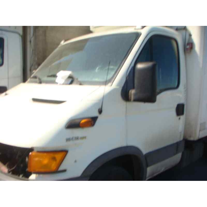 iveco daily caja cerrada (1999 =>) del año 2004