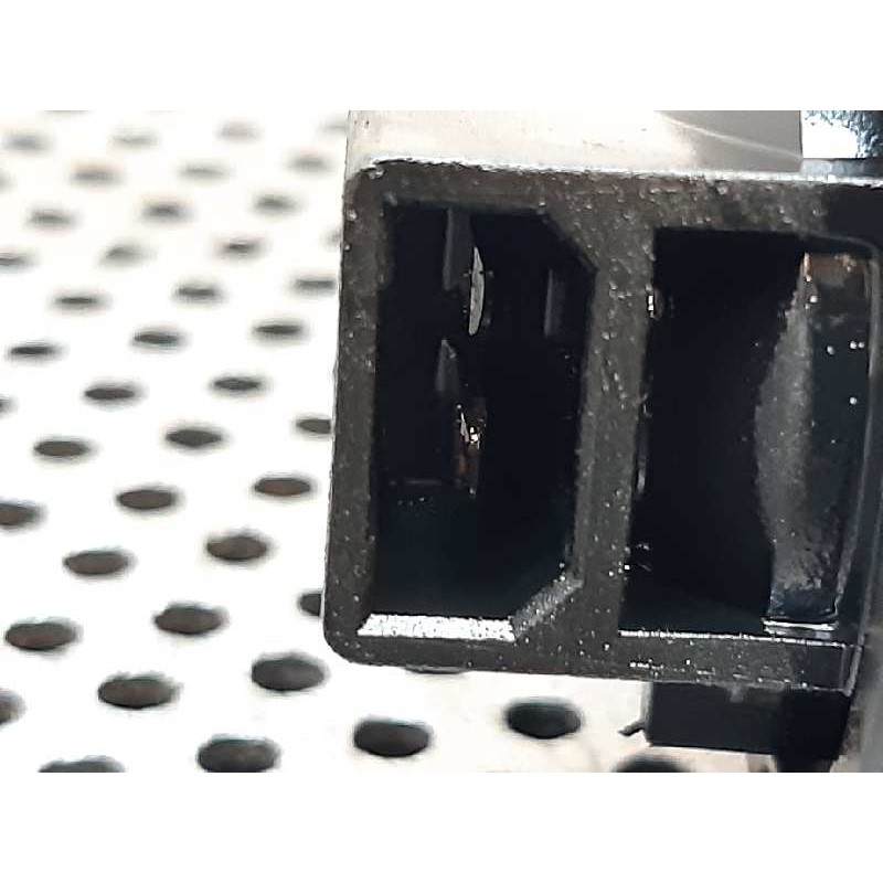Recambio de inyector para seat ibiza (6l1) vision referencia OEM IAM 038130073AJ - Gris 4