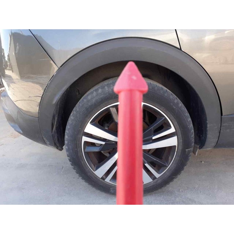 Recambio de aletin trasero derecho para peugeot 3008 allure referencia OEM IAM   