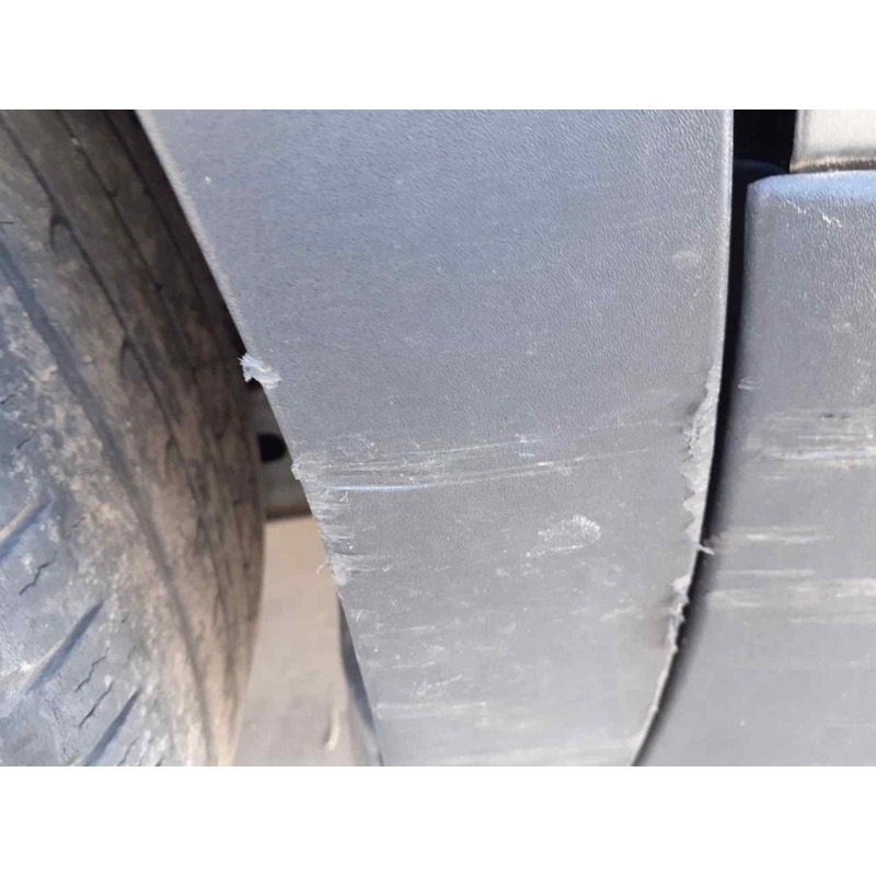 Recambio de aletin trasero derecho para peugeot 3008 allure referencia OEM IAM 2