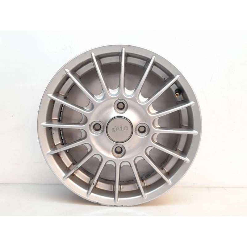 Recambio de llanta para ligier nova 0.5 referencia OEM IAM 211044  