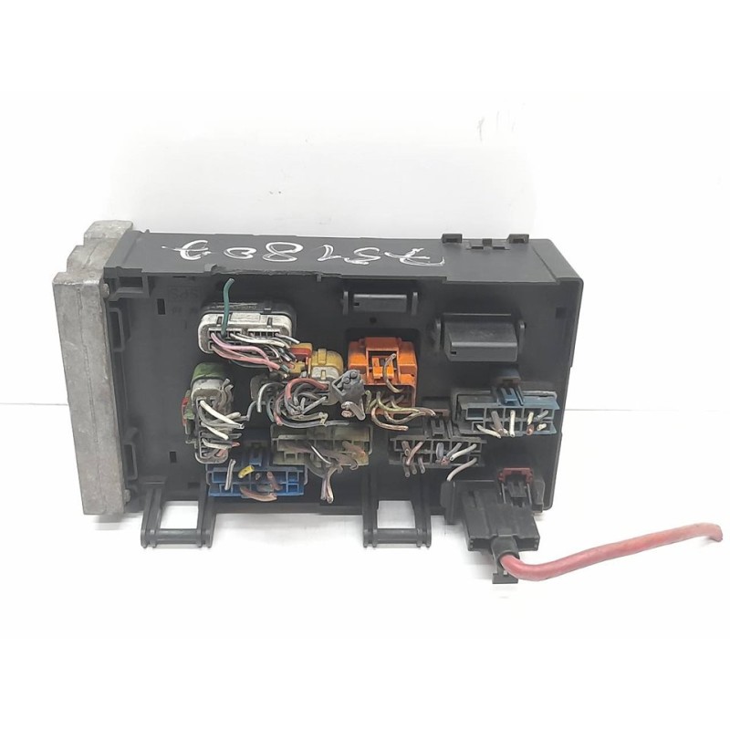 Recambio de caja reles / fusibles para chrysler grand voyager 2.5crdi referencia OEM IAM P04869204AM 04869001AJ - Negro 4
