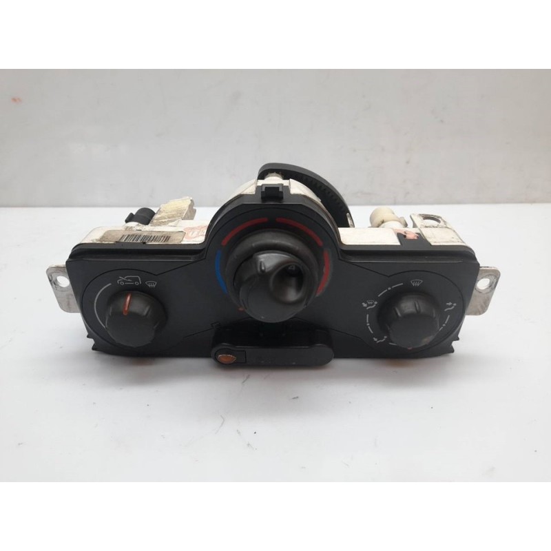 Recambio de mando calefaccion / aire acondicionado para renault kangoo furgón compact grand confort referencia OEM IAM   
