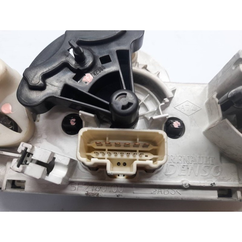 Recambio de mando calefaccion / aire acondicionado para renault kangoo furgón compact grand confort referencia OEM IAM - Blanco 2