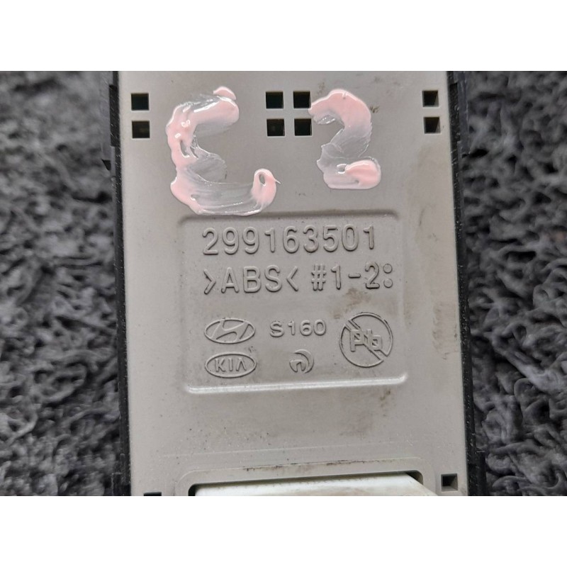 Recambio de mando elevalunas delantero derecho para hyundai ioniq klass hybrid referencia OEM IAM 299173501 93575G2060 - Gris 2