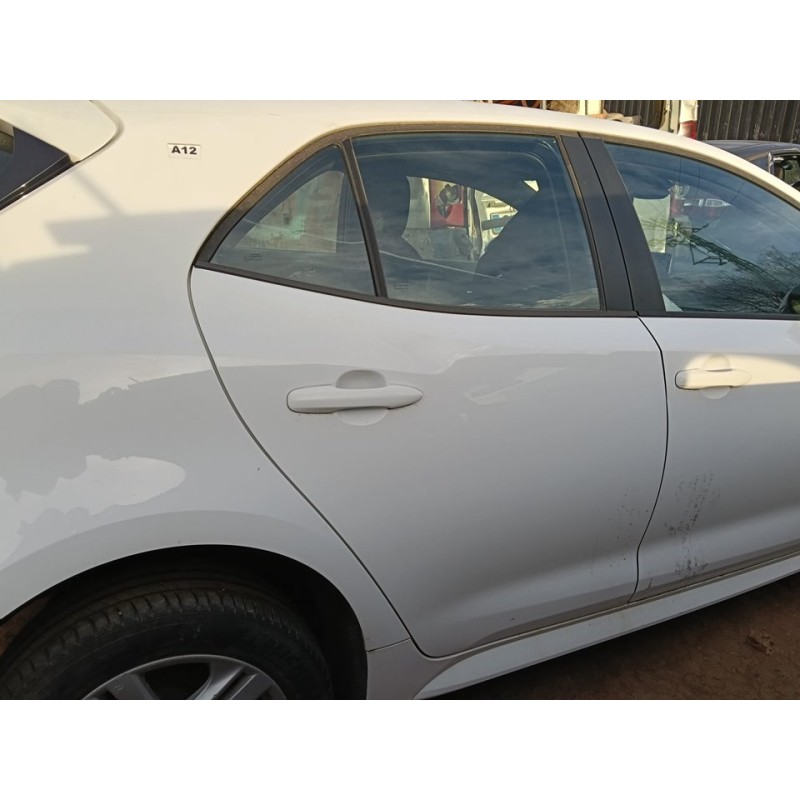 Recambio de puerta trasera derecha para toyota corolla hatchback (_e21_, _ea1_, _eh1_) 1.8 hybrid (zwe211) referencia OEM IAM - Blanco