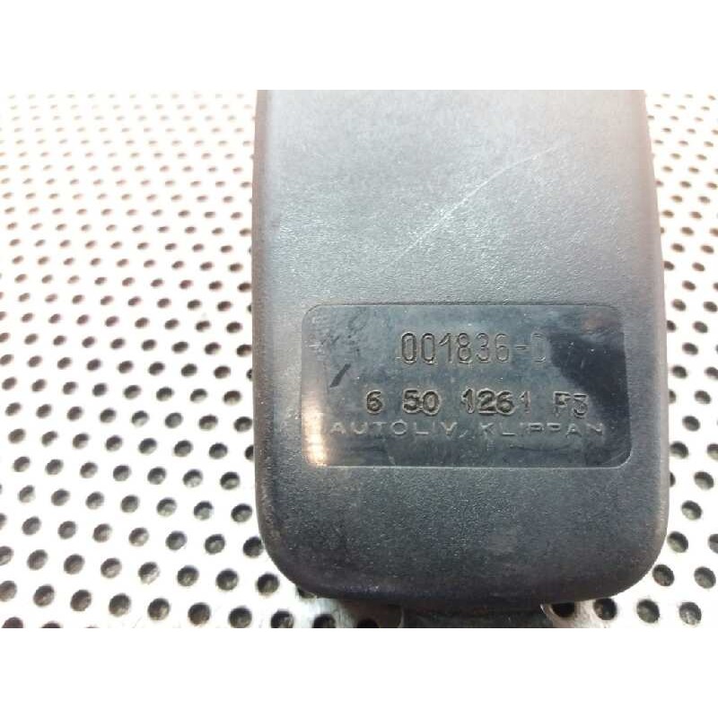 Recambio de enganche cinturon delantero derecho para renault express 1.9 d referencia OEM IAM 001836D 6501261F3 - Blanco 3
