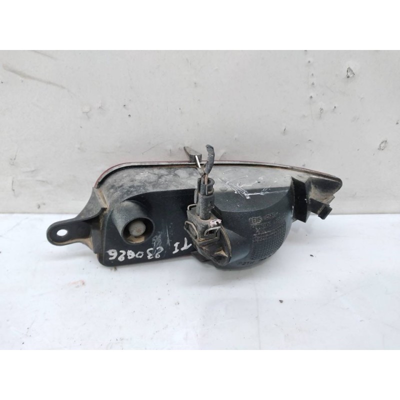 Recambio de faro antiniebla trasero izquierdo para opel corsa c sport referencia OEM IAM - Blanco 2