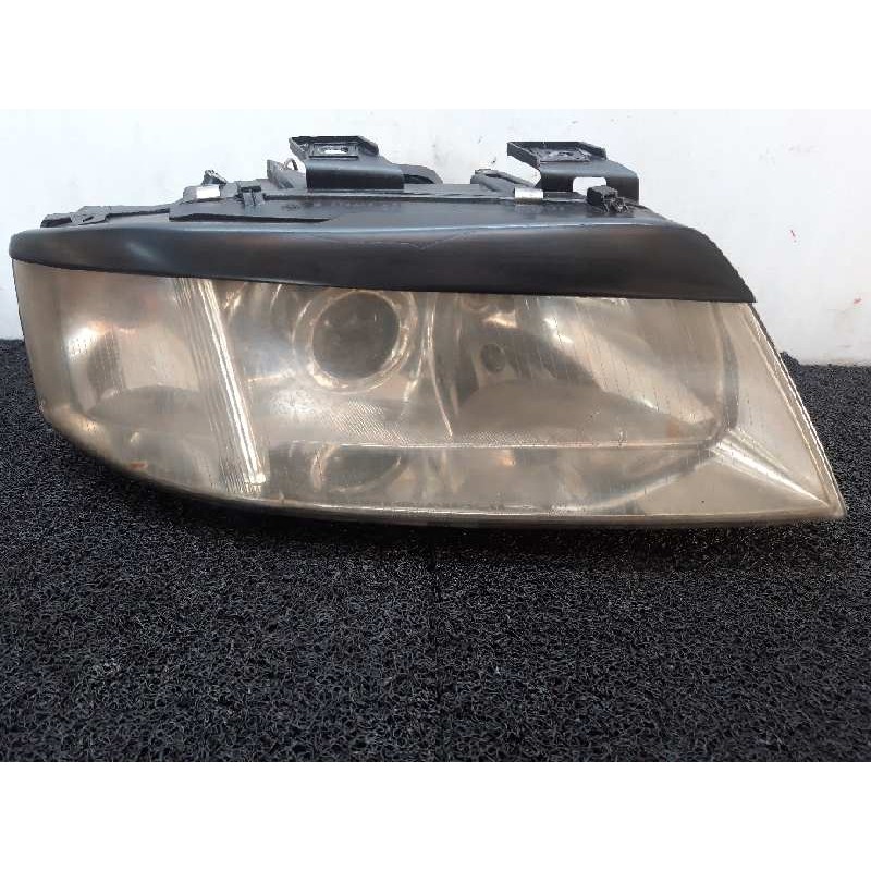 Recambio de faro derecho para audi a6 berlina (4b2) 1.9 tdi referencia OEM IAM   
