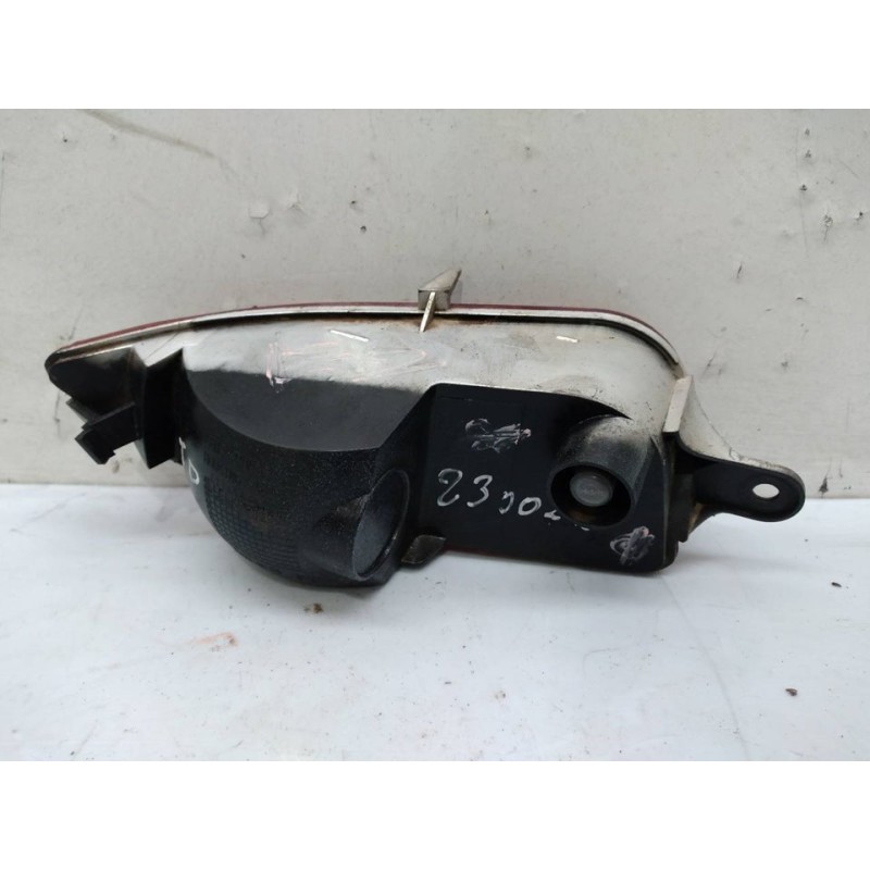 Recambio de faro antiniebla trasero derecho para opel corsa c sport referencia OEM IAM - Blanco 2
