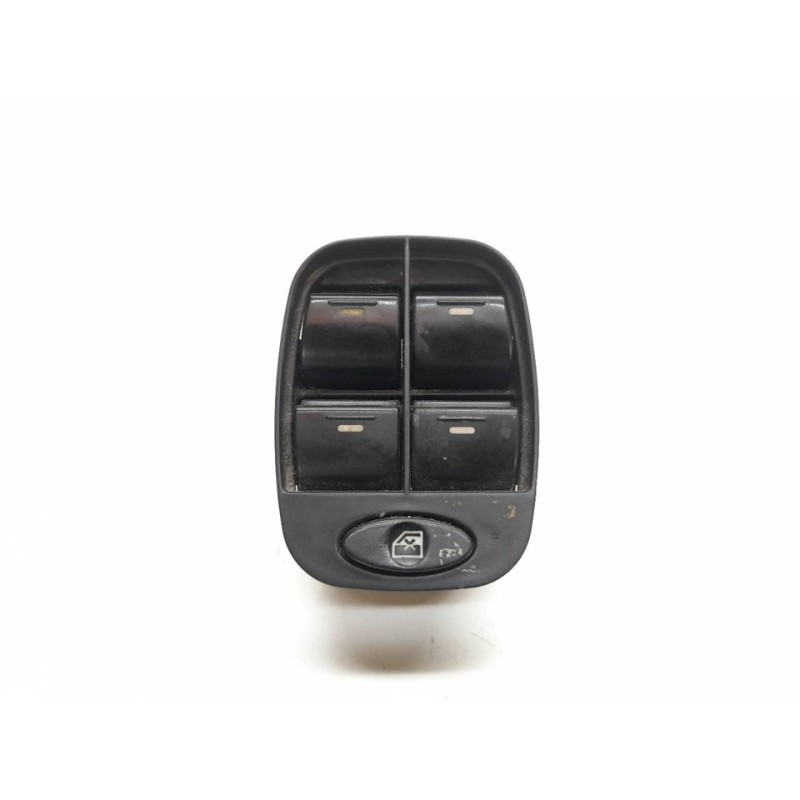 Recambio de mando elevalunas central para tata indica 1.4i referencia OEM IAM MR091  