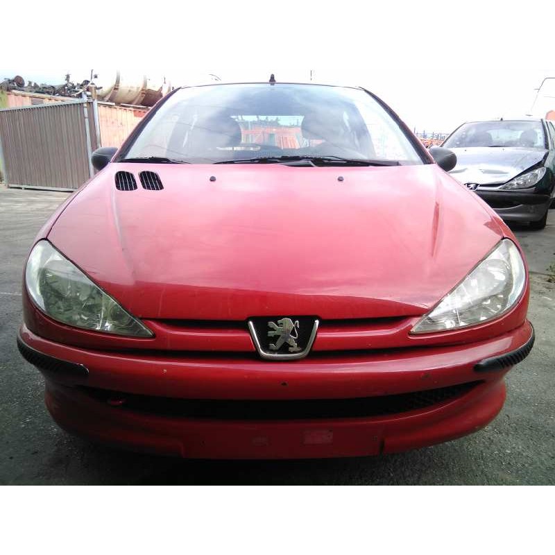 peugeot 206 berlina del año 2005
