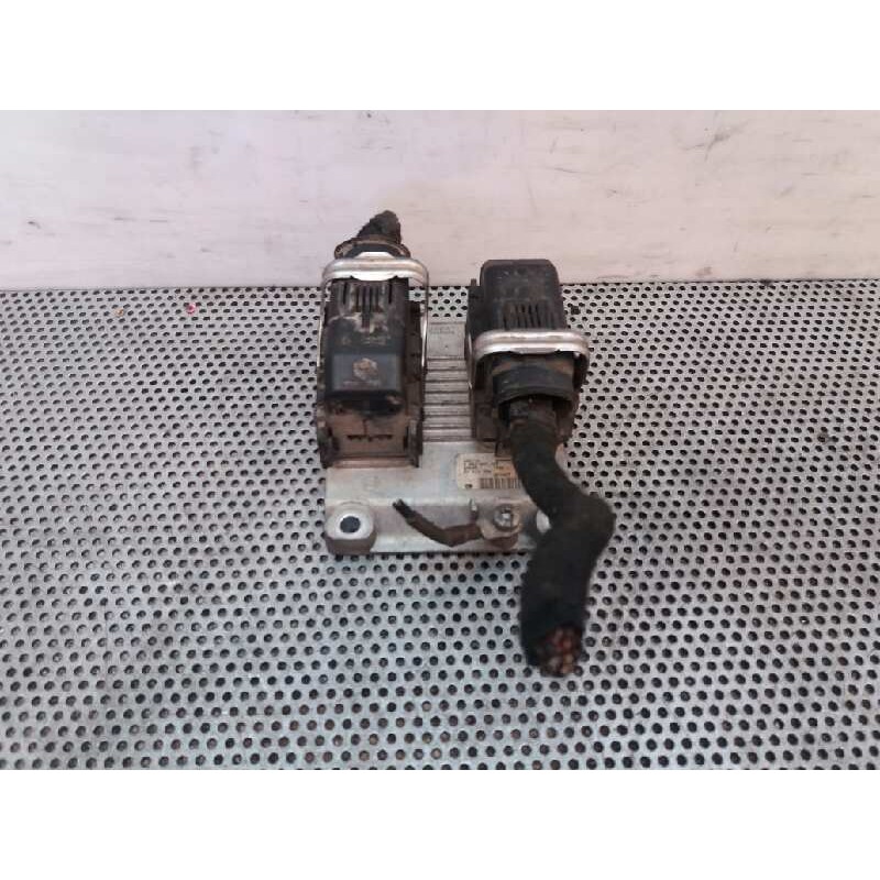 Recambio de centralita motor uce para opel corsa c club referencia OEM IAM 0261207423  