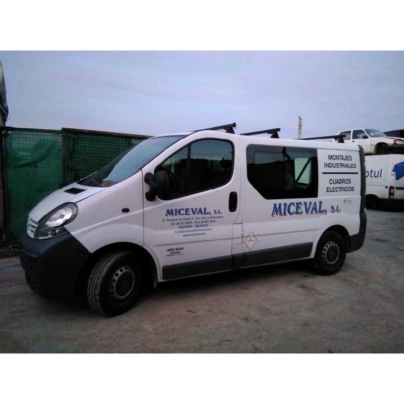 nissan primastar (x83) del año 2004