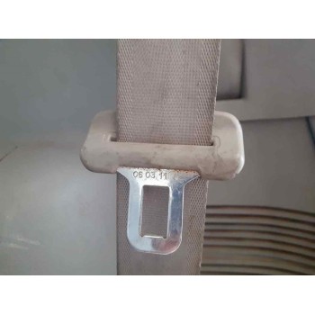 CINTURON SEGURIDAD TRASERO DERECHO 