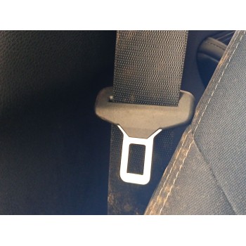 CINTURON SEGURIDAD DELANTERO DERECHO 