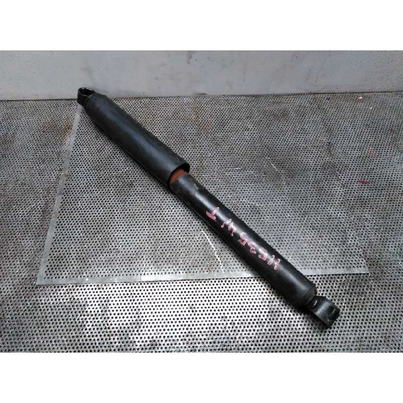 Recambio de amortiguador trasero derecho para nissan terrano/terrano.ii (r20) 2.7 turbodiesel referencia OEM IAM   