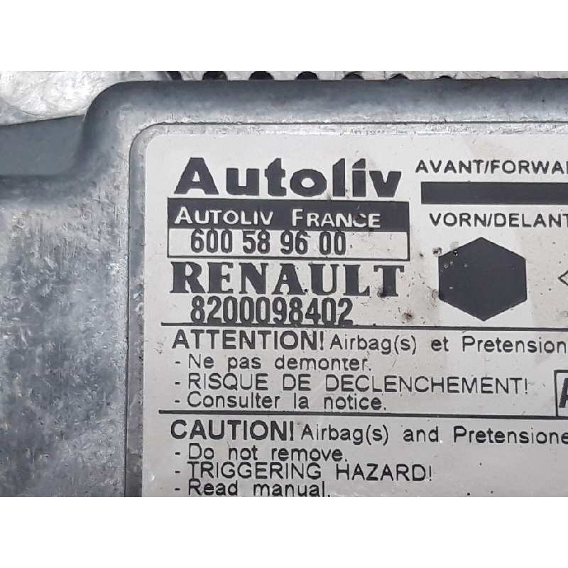 Recambio de centralita airbag para renault kangoo (f/kc0) rt referencia OEM IAM 8200098402 600589600 3