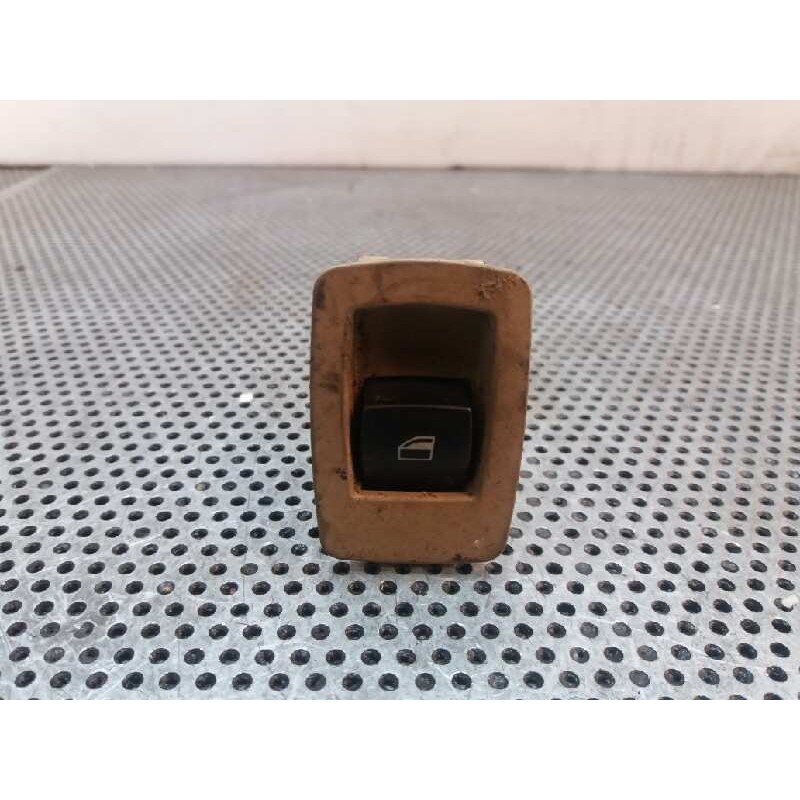 Recambio de mando elevalunas trasero izquierdo para bmw serie 3 berlina (e90) 320d referencia OEM IAM   