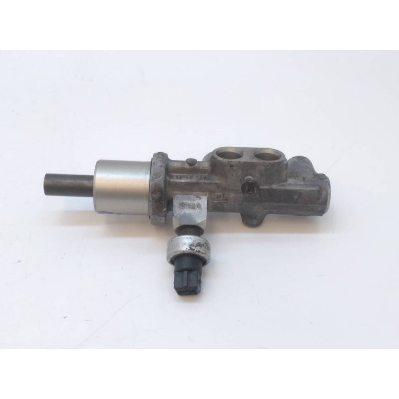 Recambio de bomba freno para volvo s70 berlina 2.4 turbo cat referencia OEM IAM 9140897 - Azul 2