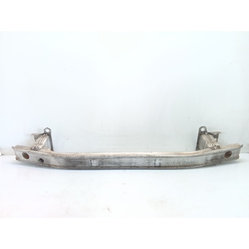 Recambio de refuerzo paragolpes delantero para renault clio iii confort dynamique referencia OEM IAM 8200104187D  