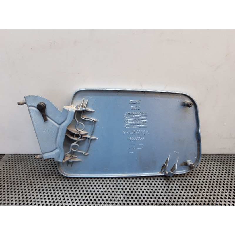 Recambio de tapa exterior combustible para fiat punto berlina (188) 1.2 8v active referencia OEM IAM - Azul 2