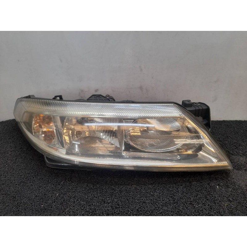 Recambio de faro derecho para renault laguna ii (bg0) 1.9 dci diesel referencia OEM IAM   