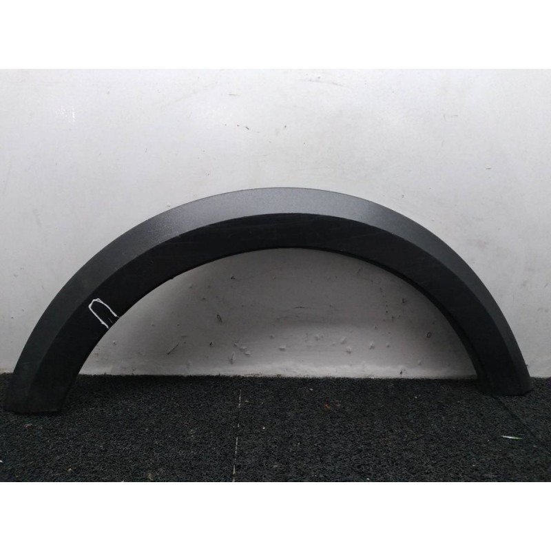 Recambio de aletin trasero derecho para dacia sandero iii stepway comfort referencia OEM IAM 788A26353R - Rojo 4