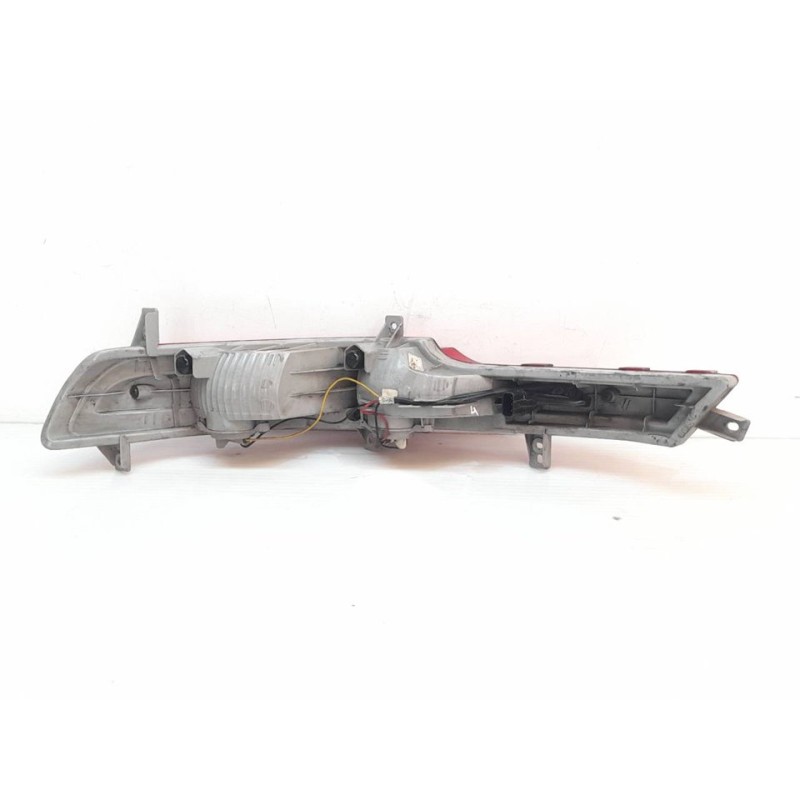 Recambio de piloto trasero derecho paragolpes para kia sportage drive 4x2 referencia OEM IAM 2