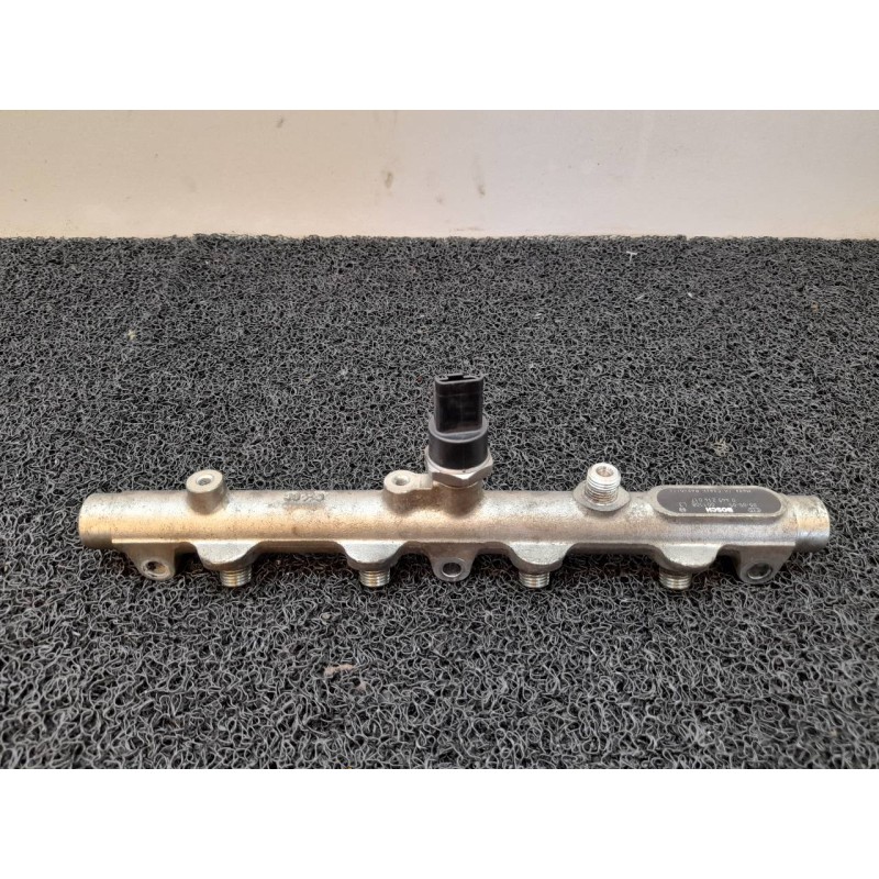 Recambio de rampa inyectora para lancia phedra (180) 2.2 jtd referencia OEM IAM 0445214017 0281002592 