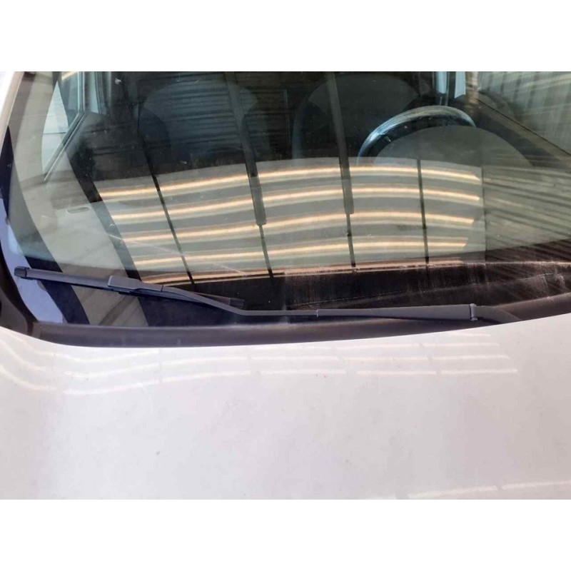 Recambio de brazo limpia delantero derecho para dacia dokker essential referencia OEM IAM   